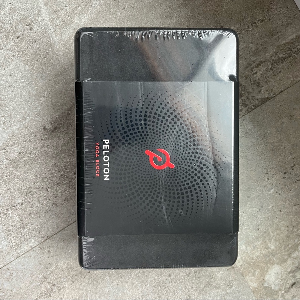 Peloton Yoga Block Black